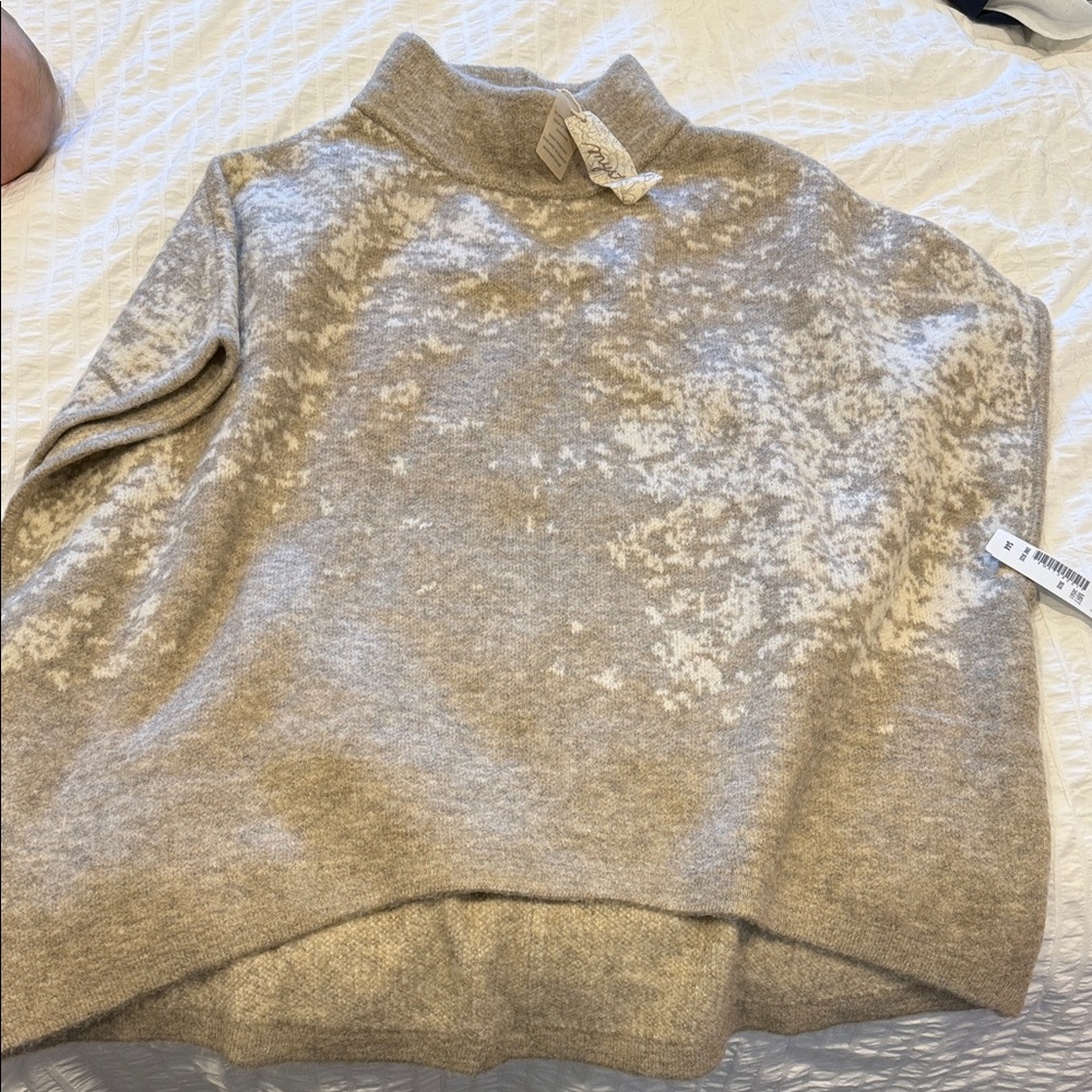 Mystree Beige & Cream Patterned Turtleneck Sweater